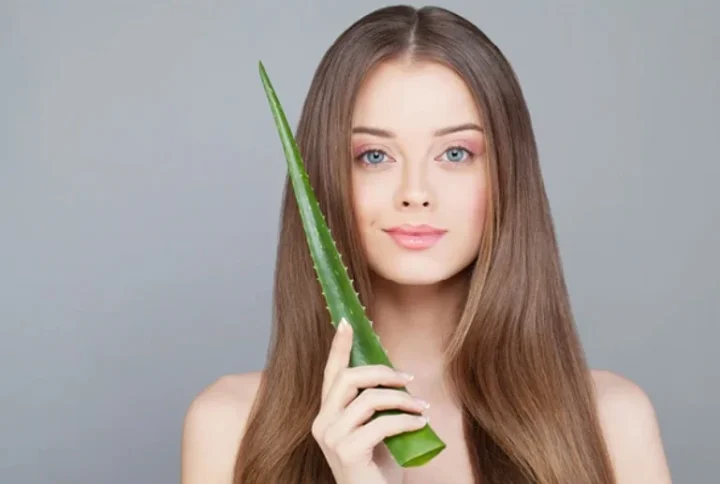 Si u ndihmon xheli nga Aloe Verës flokëve tuaj?